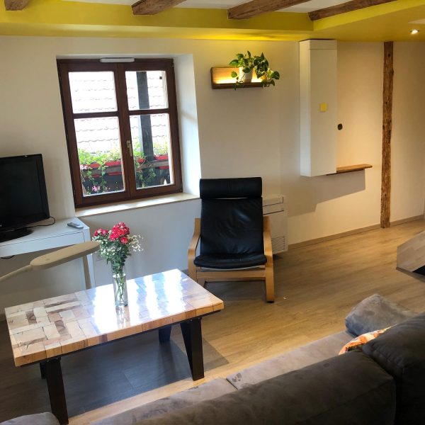 52721B60-5436-4164-81B8-157F72E716B8